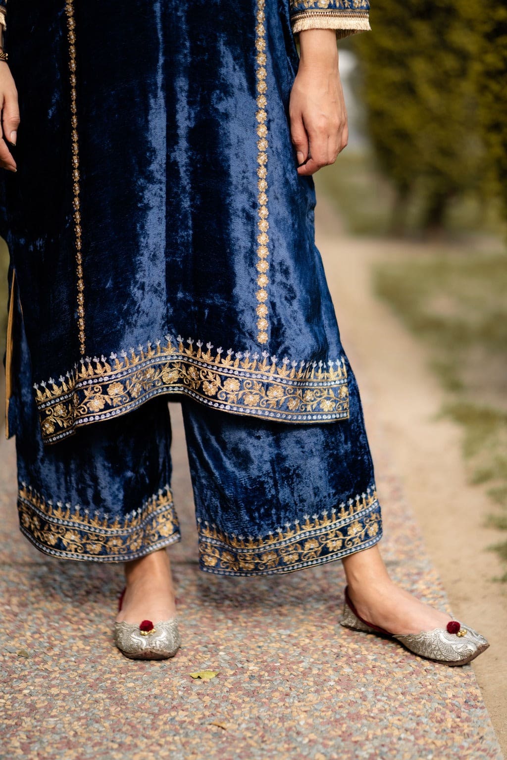 Blue velvet choga with pants