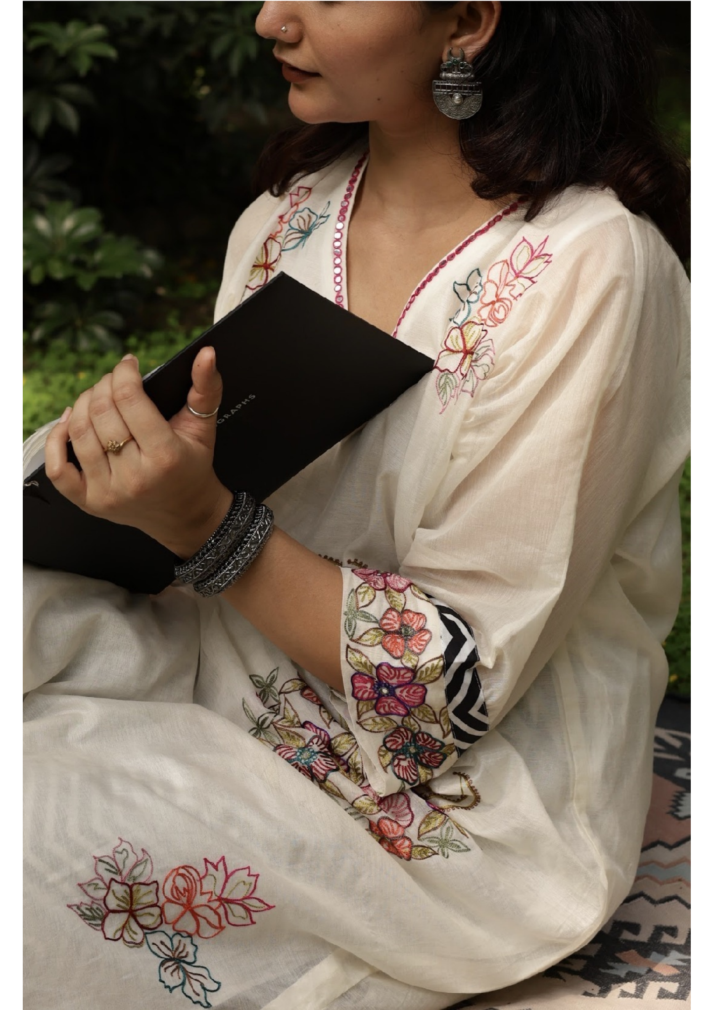Off white mirror kaftan with zigzag b/w Pakistani salwar