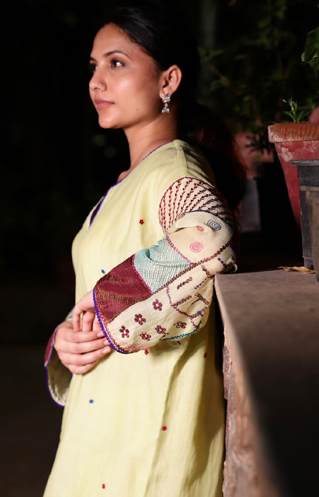Pale green mul chanderi kaftaan with dramatic sleeves